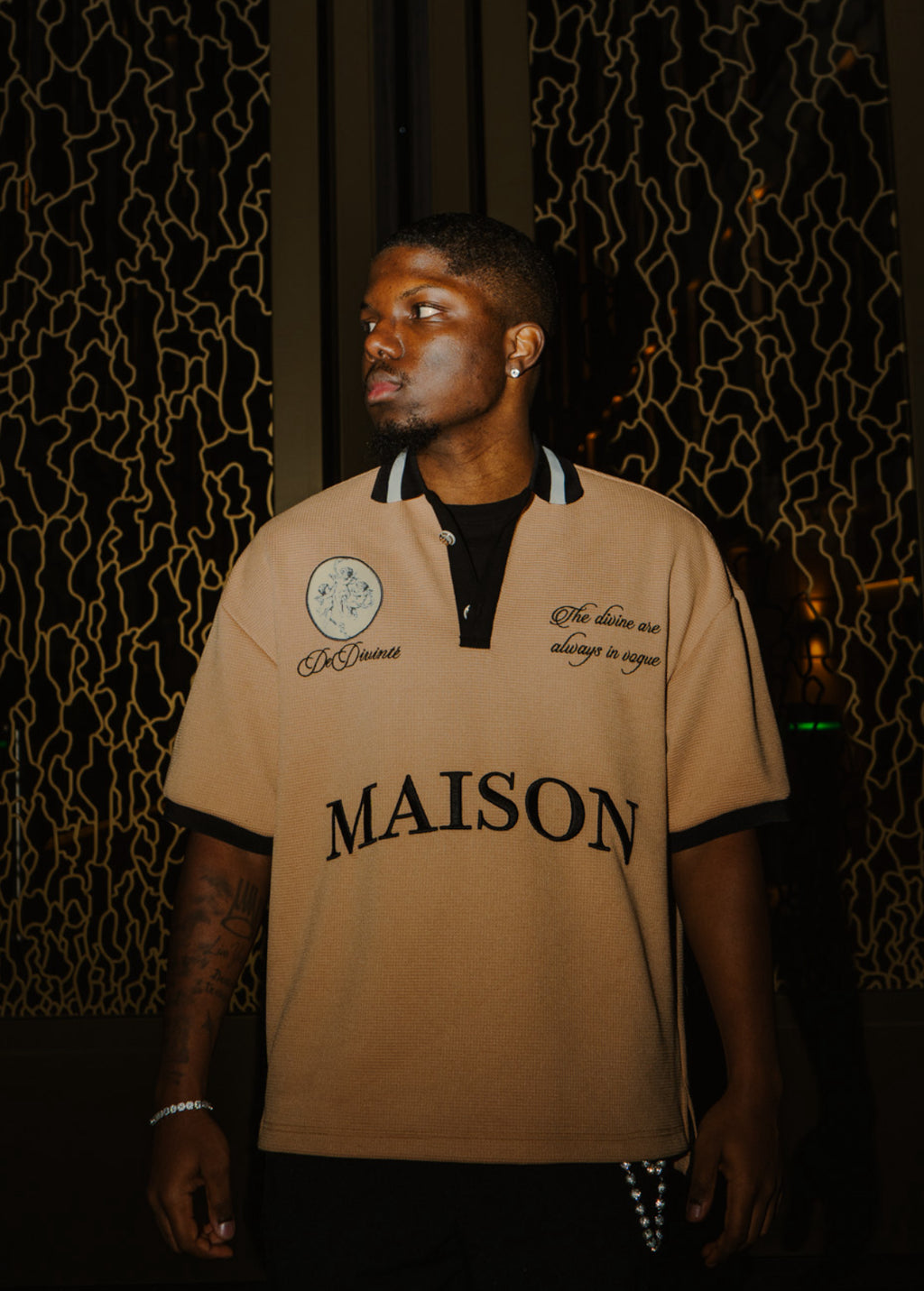 Maison Genesis Polo