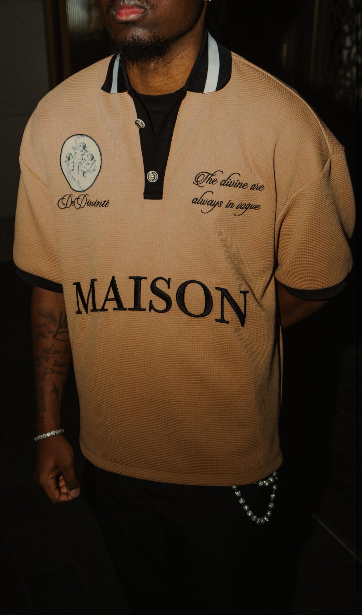 Maison Genesis Polo